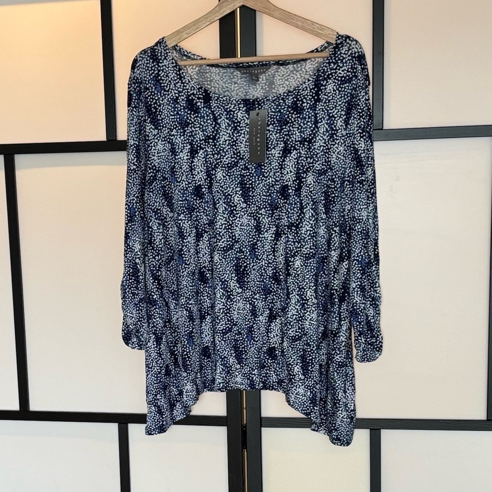 Sharagano women’s blouse top blue/white dots. Women’s XL. NWT‎